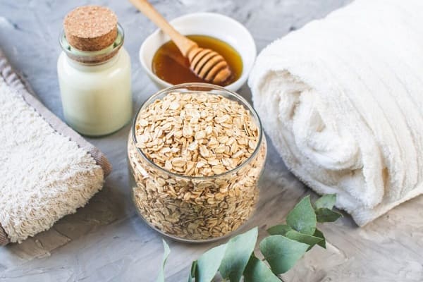 Oatmeal Baths - Home Remedies for Skin Allergies