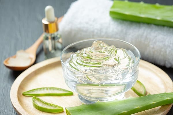 Aloe Vera Gel - Home Remedies for Skin Allergies