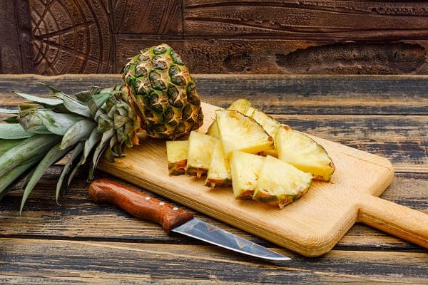 Pineapple - list of fruits to reduce creatinine level