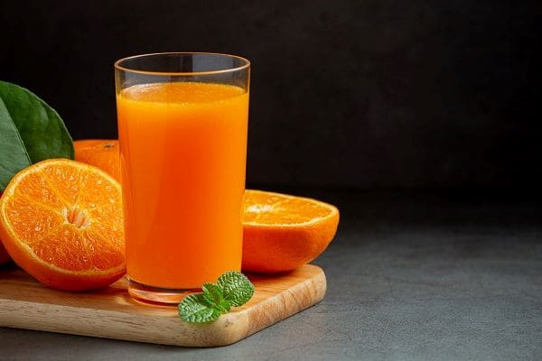 Orange juice - Best Juice for Kidney Detox