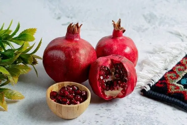 Pomegranate - best fruits for diabetic